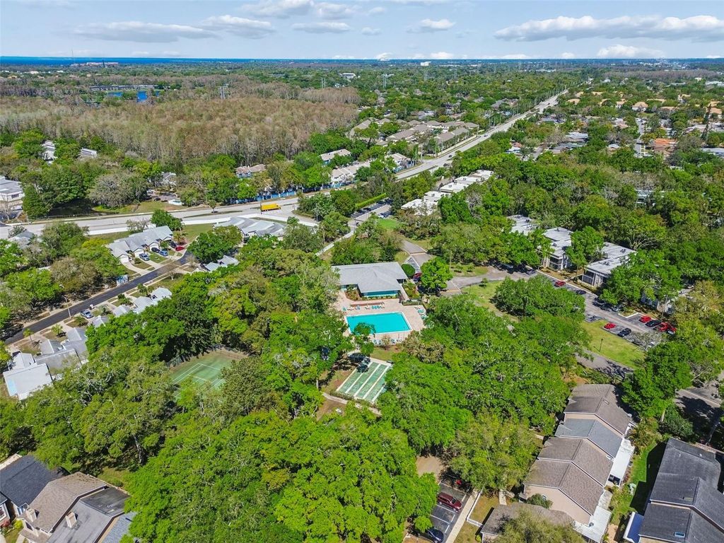 Image 86 of property listing at 3300 FOX CHASE CIRCLE N 202, Palm Harbor, FL 34683