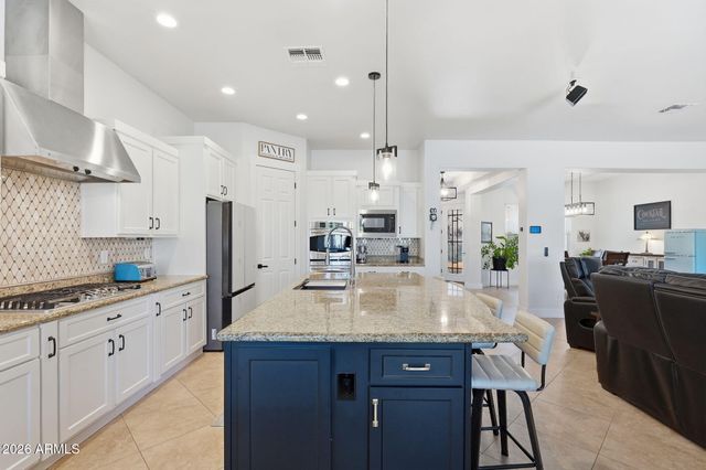 16174 W CORONADO Road, Goodyear, AZ 85395