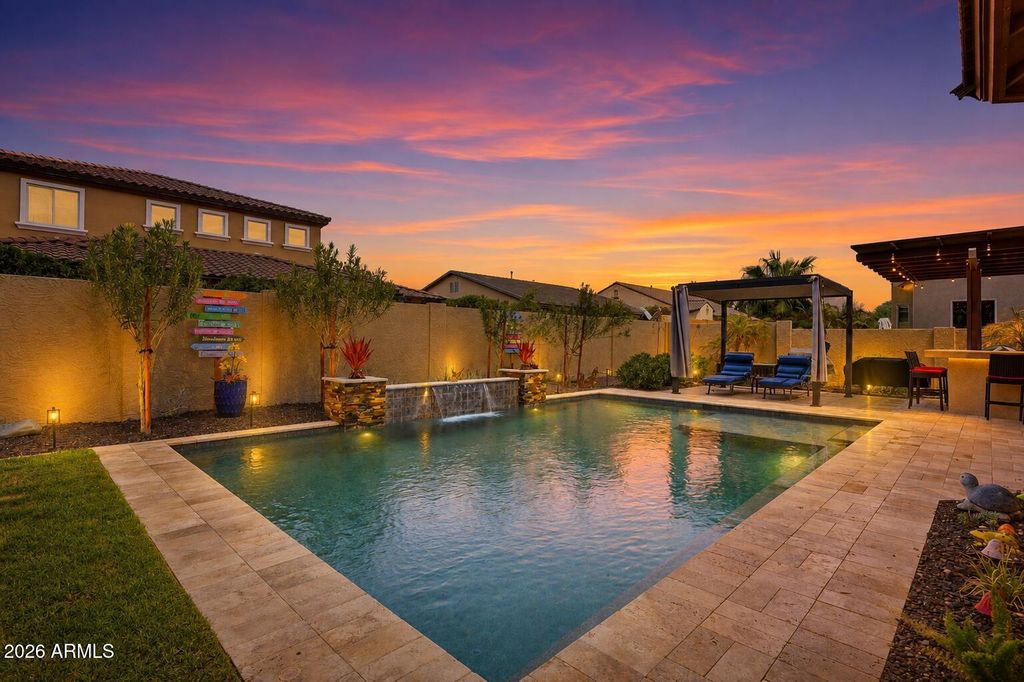 16174 W CORONADO Road, Goodyear, AZ 85395 — photo 2