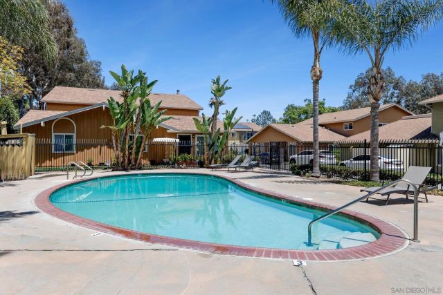 10524 Caminito Rimini, San Diego, CA 92129