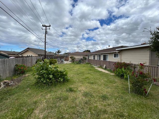 14 Madonna Drive, Salinas, CA 93906