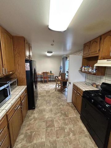 14 Madonna Drive, Salinas, CA 93906