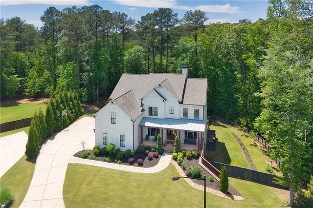 5286 Merlot Drive, Acworth, GA 30101