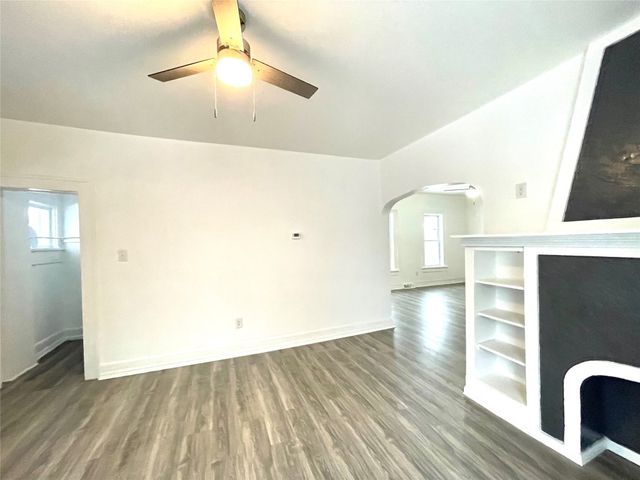 1017 W 20TH Street, Erie, PA 16502