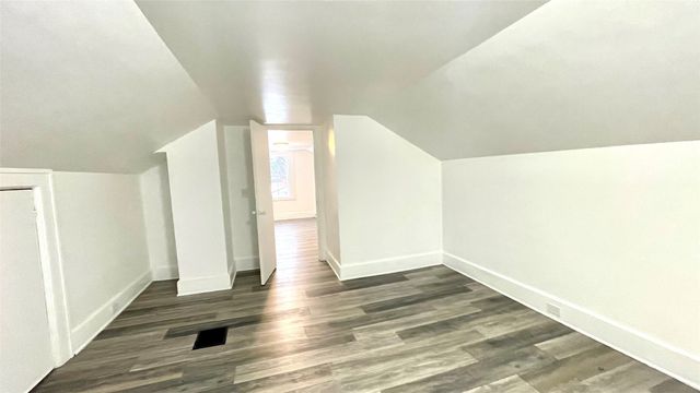 1017 W 20TH Street, Erie, PA 16502