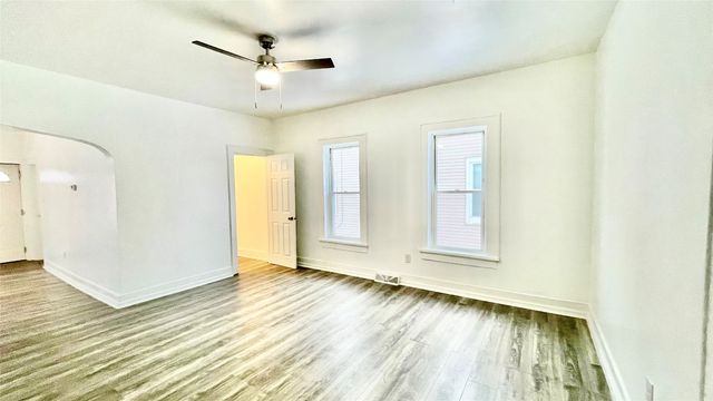 1017 W 20TH Street, Erie, PA 16502