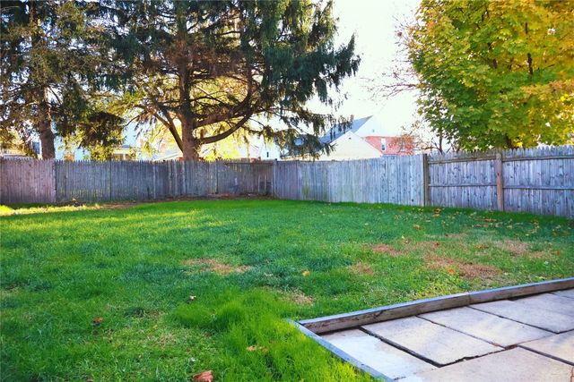 1017 W 20TH Street, Erie, PA 16502