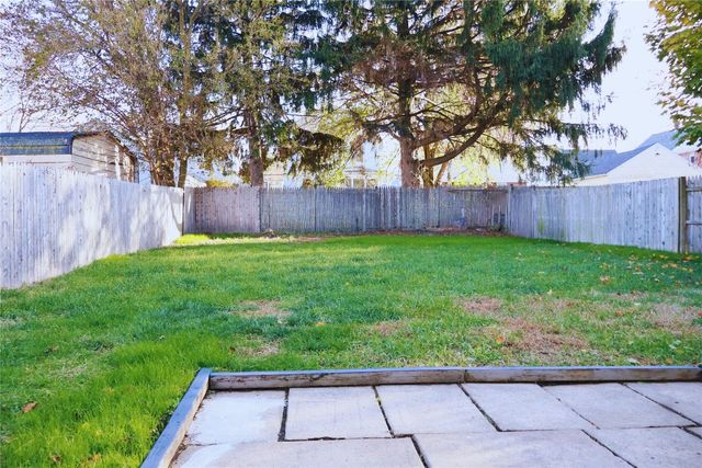 1017 W 20TH Street, Erie, PA 16502