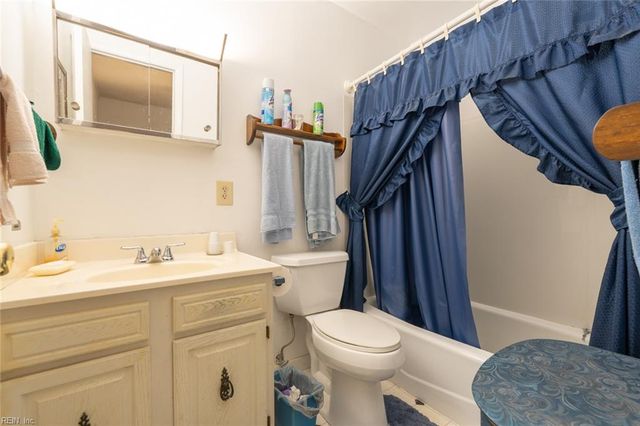 408 Dodge DR, Virginia Beach, VA 23452