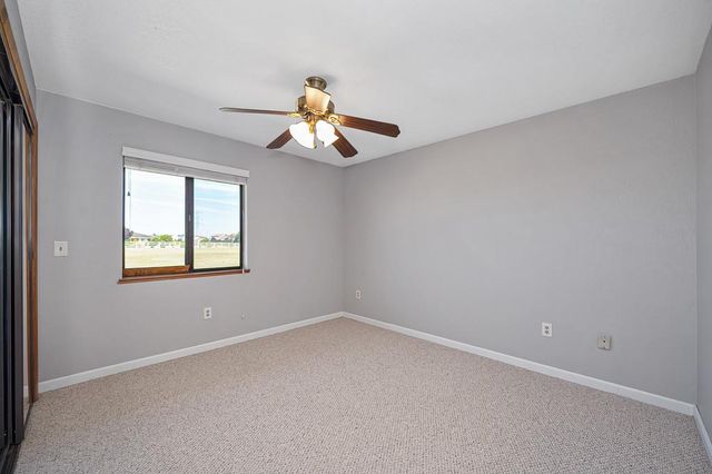 7495 Passalis Ln, Sacramento, CA 95829