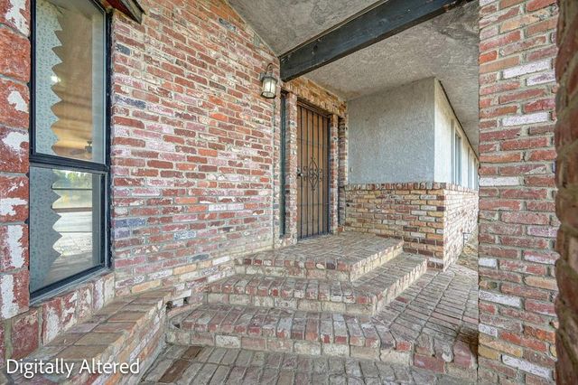 7495 Passalis Ln, Sacramento, CA 95829