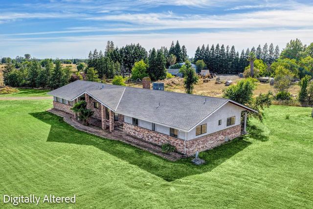 7495 Passalis Ln, Sacramento, CA 95829