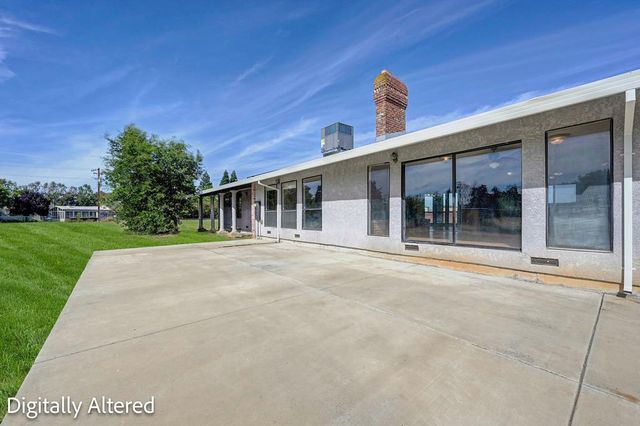 7495 Passalis Ln, Sacramento, CA 95829