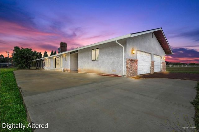 7495 Passalis Ln, Sacramento, CA 95829