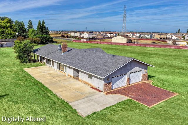 7495 Passalis Ln, Sacramento, CA 95829
