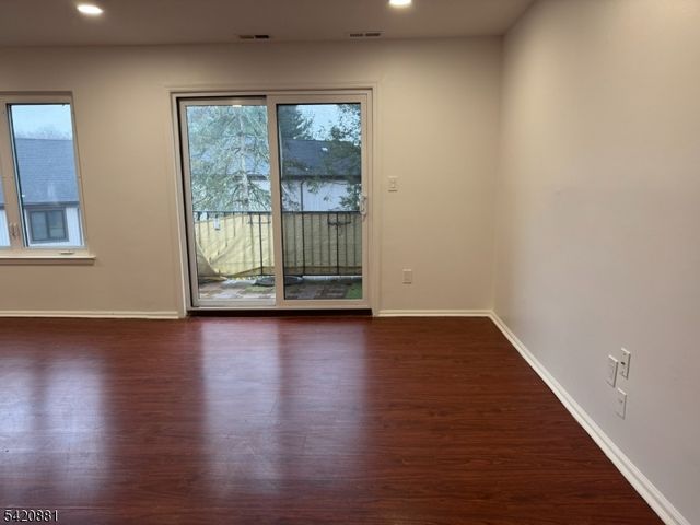 13244 Dell Pl 244, Stanhope Boro, NJ 07874