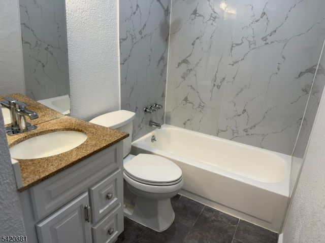 13244 Dell Pl 244, Stanhope Boro, NJ 07874