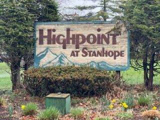 13244 Dell Pl 244, Stanhope Boro, NJ 07874