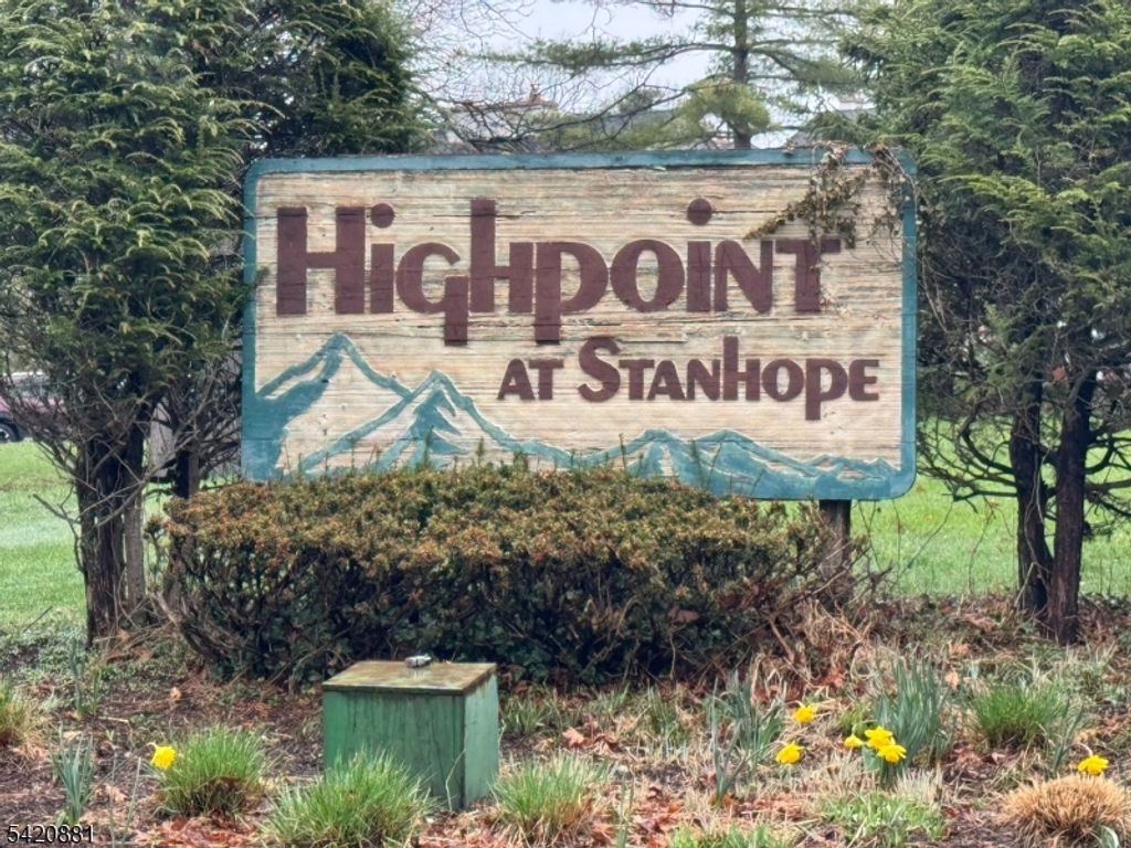 13244 Dell Pl 244, Stanhope Boro, NJ 07874