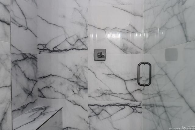 19026 County Road 5741, Castroville, TX 78009