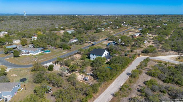 19026 County Road 5741, Castroville, TX 78009