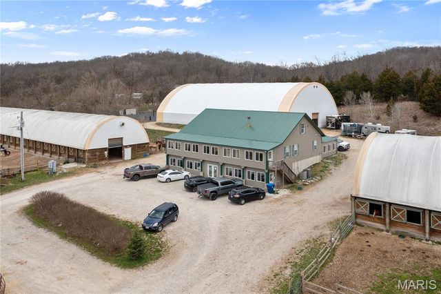 15811 Jedberg Lane, Ballwin, MO 63021