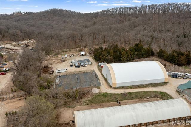 15811 Jedberg Lane, Ballwin, MO 63021