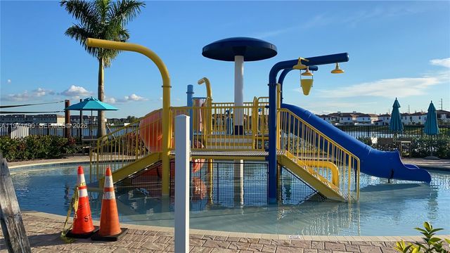 11379 W 34th Way, Hialeah, FL 33018