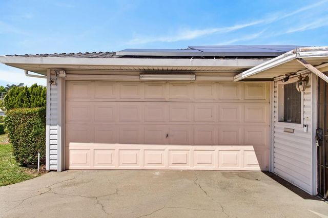 5204 Schuyler Dr, Carmichael, CA 95608