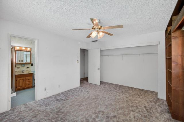 5204 Schuyler Dr, Carmichael, CA 95608