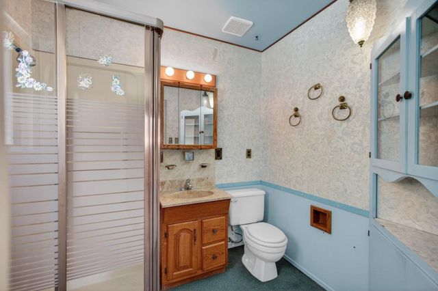 5204 Schuyler Dr, Carmichael, CA 95608