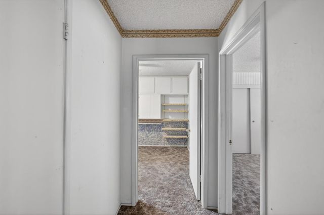 5204 Schuyler Dr, Carmichael, CA 95608