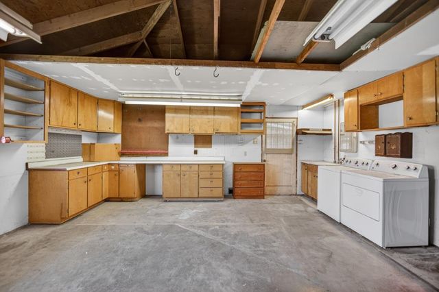 5204 Schuyler Dr, Carmichael, CA 95608