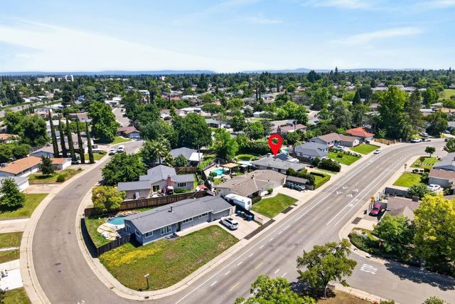 5204 Schuyler Dr, Carmichael, CA 95608