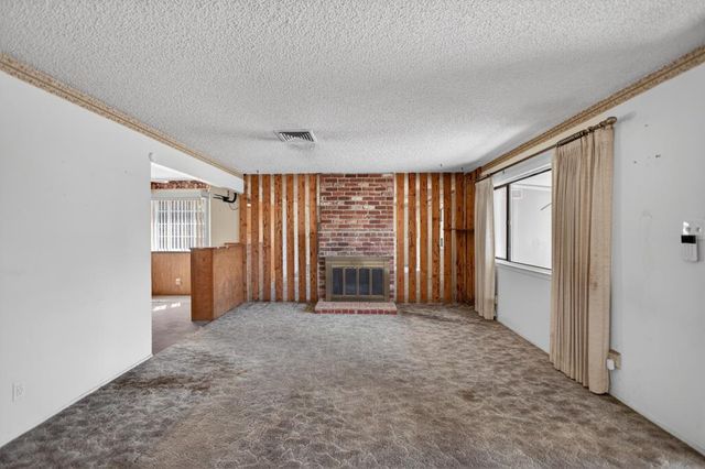 5204 Schuyler Dr, Carmichael, CA 95608