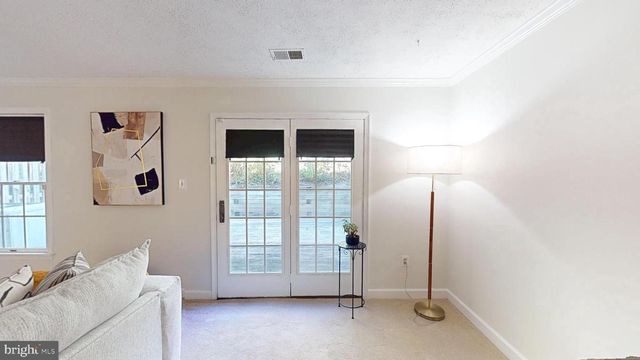 112 HUCKLEBERRY DR, La Plata, MD 20646