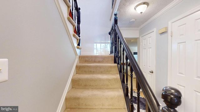 112 HUCKLEBERRY DR, La Plata, MD 20646