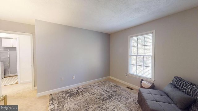 112 HUCKLEBERRY DR, La Plata, MD 20646