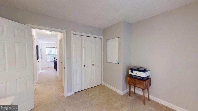 112 HUCKLEBERRY DR, La Plata, MD 20646