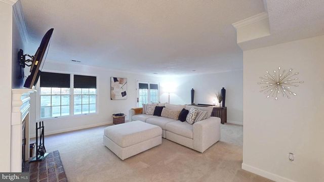 112 HUCKLEBERRY DR, La Plata, MD 20646