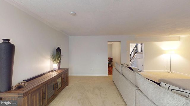 112 HUCKLEBERRY DR, La Plata, MD 20646