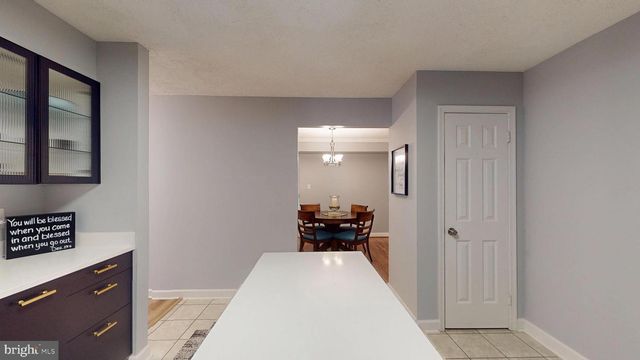 112 HUCKLEBERRY DR, La Plata, MD 20646