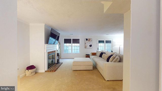 112 HUCKLEBERRY DR, La Plata, MD 20646