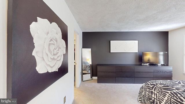 112 HUCKLEBERRY DR, La Plata, MD 20646