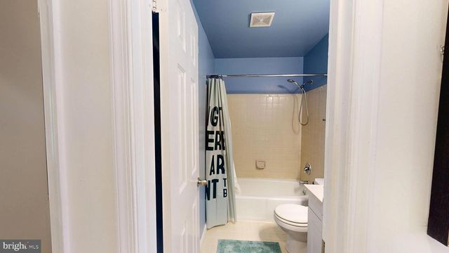 112 HUCKLEBERRY DR, La Plata, MD 20646