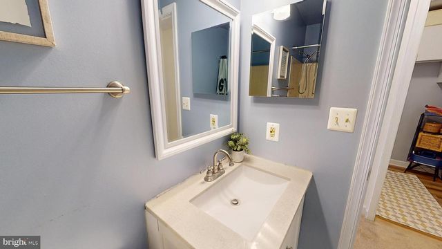 112 HUCKLEBERRY DR, La Plata, MD 20646