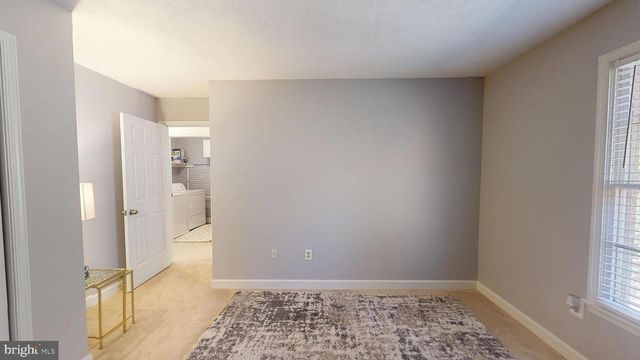 112 HUCKLEBERRY DR, La Plata, MD 20646