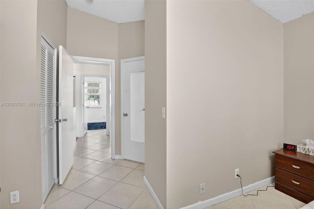 3100 SW 50th St, Dania Beach, FL 33312