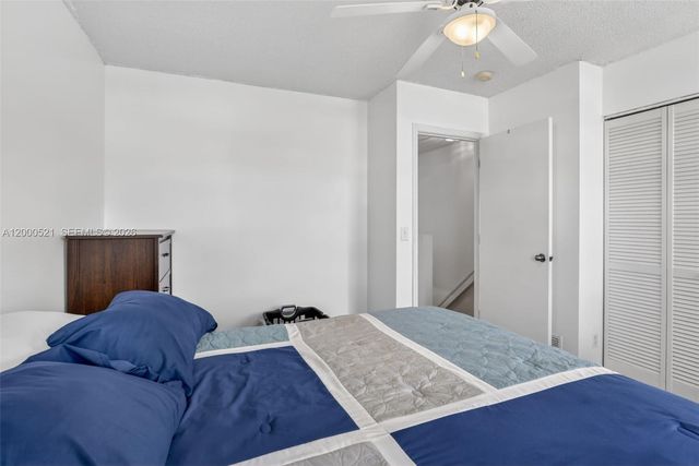 3100 SW 50th St, Dania Beach, FL 33312