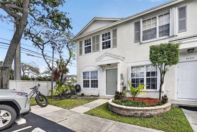 3100 SW 50th St, Dania Beach, FL 33312